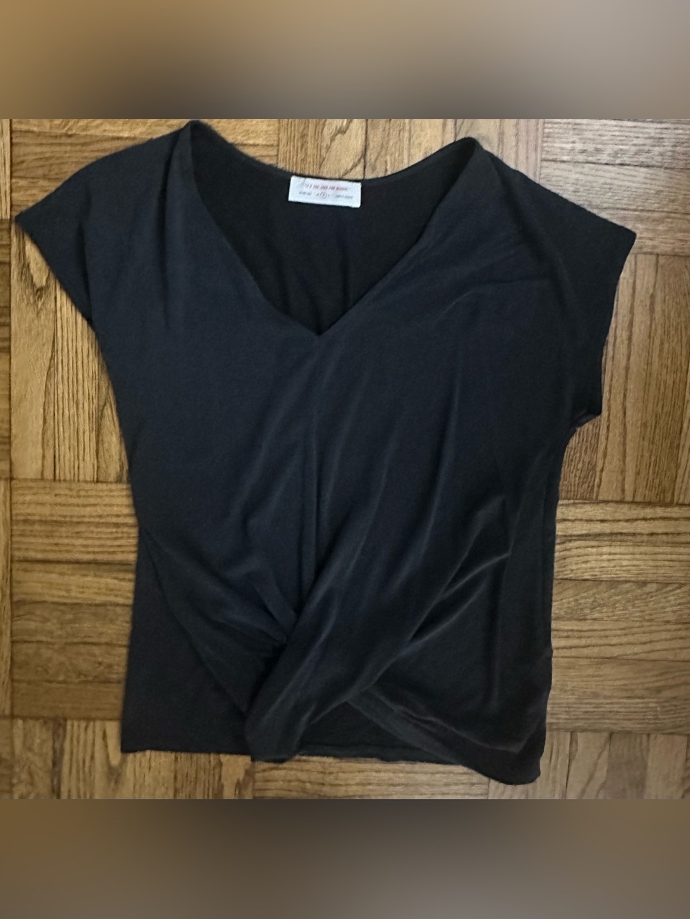 Double Zero Black Twist Front V-Neck Top Size Medium